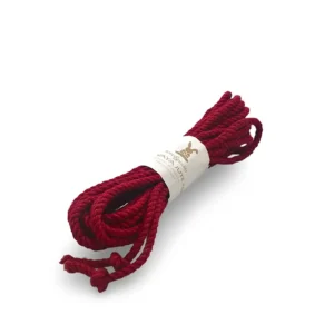 Røde Nawaya Reb 6mm japansk asanawa jute reb til shibari og kinbaku
